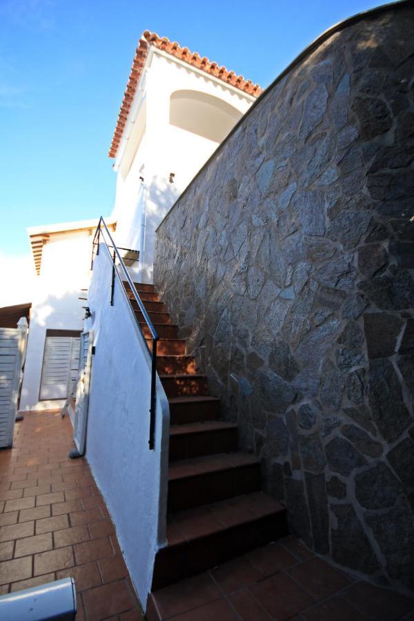 Wunderschoenes Kleines Apartment Fuer 2 Personen Mit Idylischen Blick Ins Gruene Cala Galdana  Esterno foto