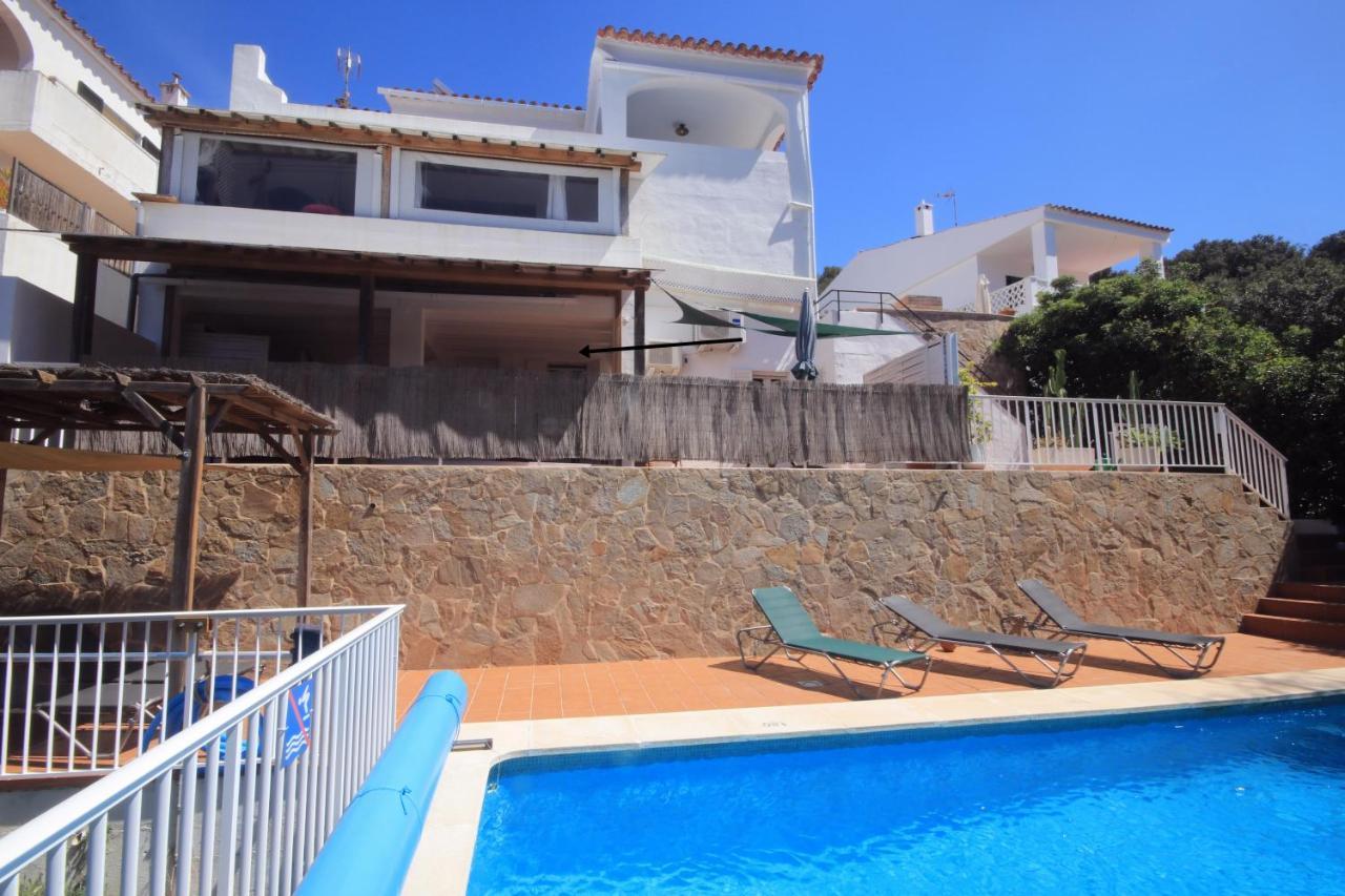 Wunderschoenes Kleines Apartment Fuer 2 Personen Mit Idylischen Blick Ins Gruene Cala Galdana  Esterno foto