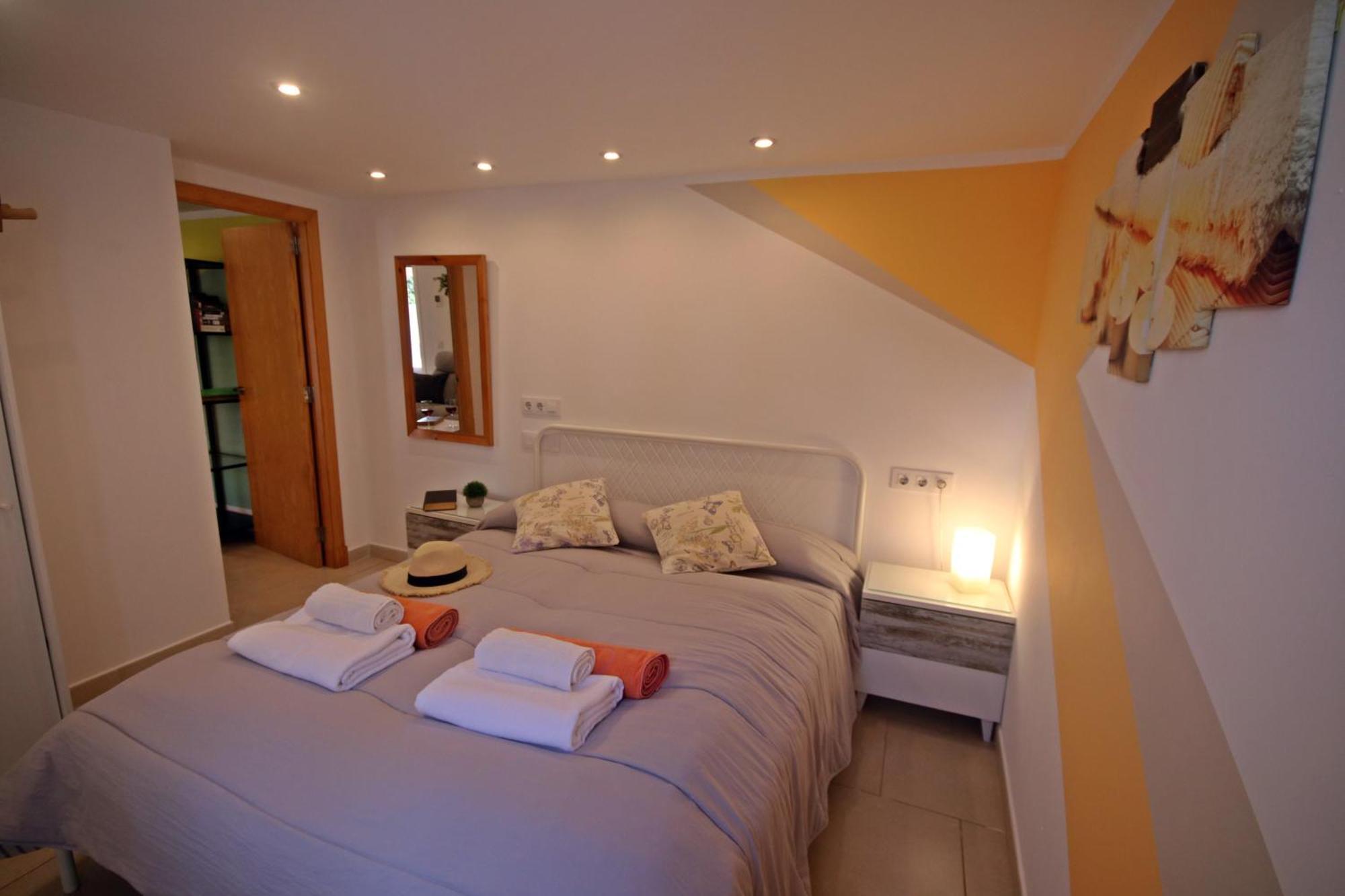 Wunderschoenes Kleines Apartment Fuer 2 Personen Mit Idylischen Blick Ins Gruene Cala Galdana  Esterno foto